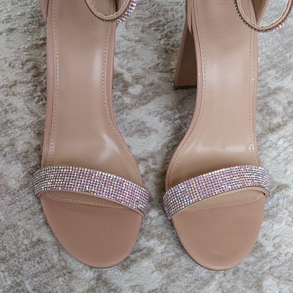 Charlotte Russe Almie Shimmery Chunky Block Heel Open Toe Sandals 10 Nude - Picture 6 of 16